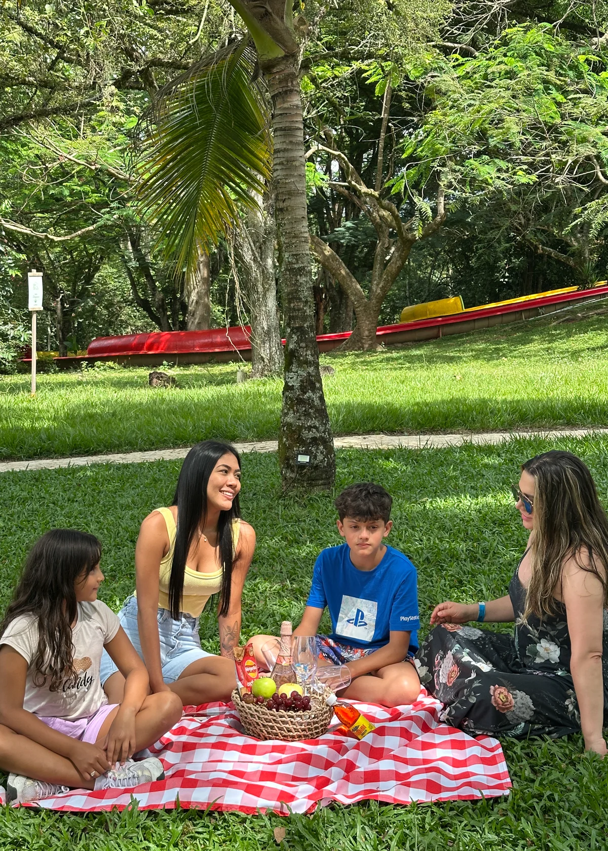 Ecoparque Lagotours 1